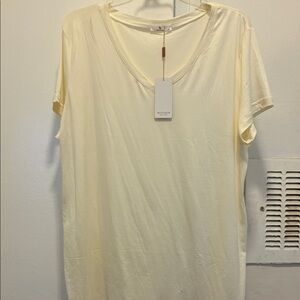 BRAND NEW White Crow Soft Cream Short Sleeve Tee